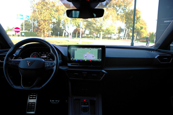 CUPRA Leon Sportstourer 1.4 e-Hybrid VZ 245 PK Adrenaline, Adap. Cruise Control, WInterpakket, LED, Keyless