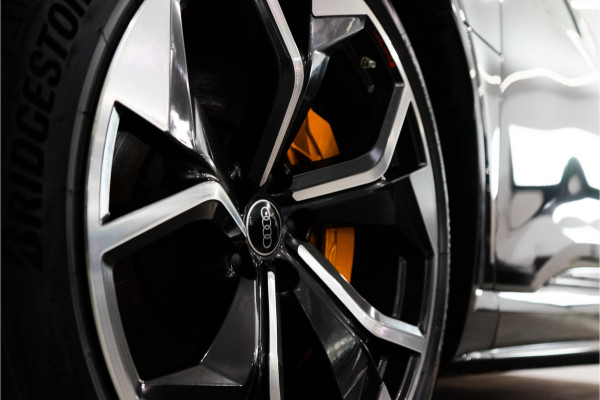 Audi e-tron Sportback S Quattro 95 kWh 504PK | Pano | B&O | RS Stoelen | 360 | 12 MND Garantie