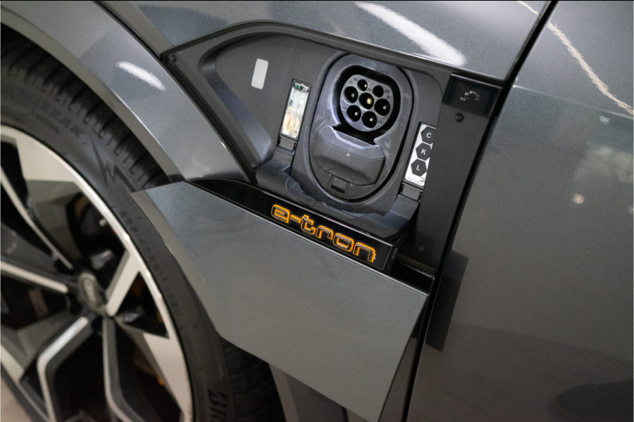 Audi e-tron Sportback S Quattro 95 kWh 504PK | Pano | B&O | RS Stoelen | 360 | 12 MND Garantie
