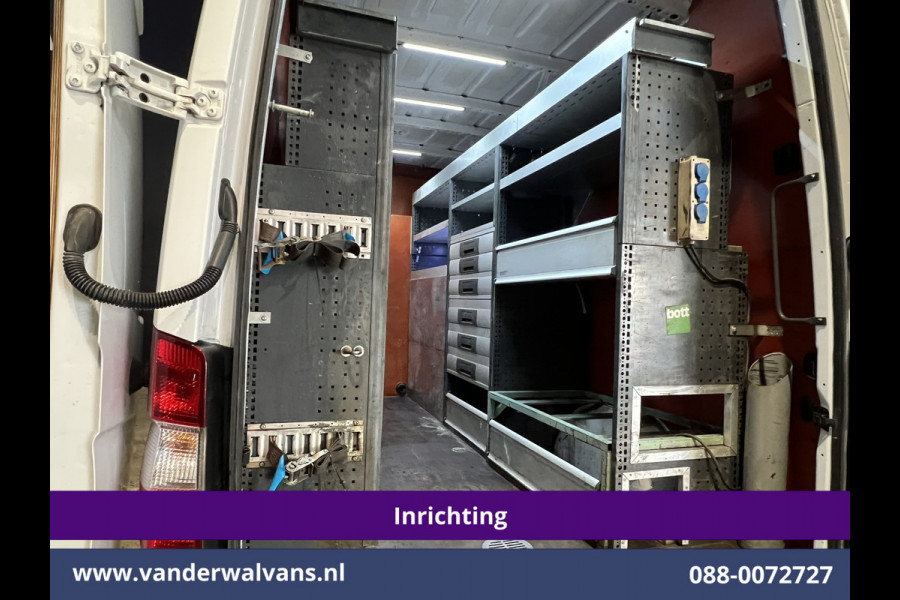 Mercedes-Benz Sprinter 314CDI 143pk L2H2 inrichting Euro6 Airco | Camera | Navigatie | 2800kg Trekhaak Omvormer Cruisecontrol, Chauffeursstoel, Parkeersensoren