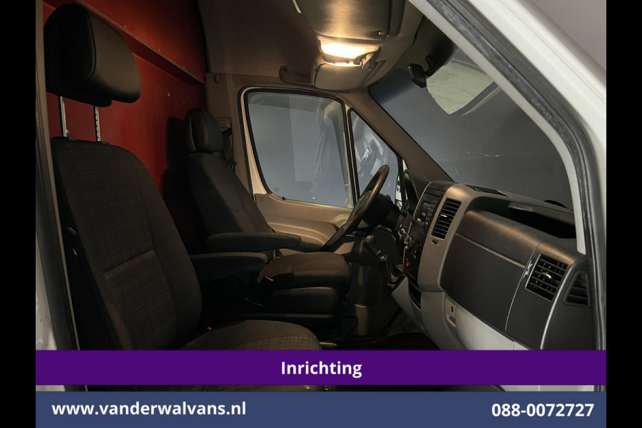Mercedes-Benz Sprinter 314CDI 143pk L2H2 inrichting Euro6 Airco | Camera | Navigatie | 2800kg Trekhaak Omvormer Cruisecontrol, Chauffeursstoel, Parkeersensoren