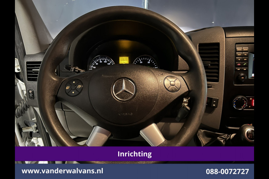 Mercedes-Benz Sprinter 314CDI 143pk L2H2 inrichting Euro6 Airco | Camera | Navigatie | 2800kg Trekhaak Omvormer Cruisecontrol, Chauffeursstoel, Parkeersensoren