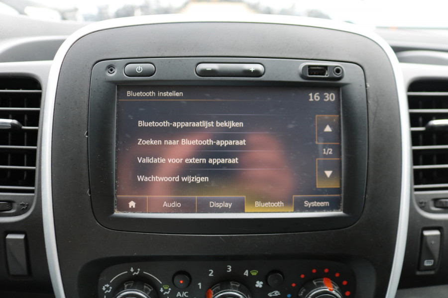 Renault Trafic 1.6 dCi 120pk L2 H1 Airco Trekhaak Imperiaal