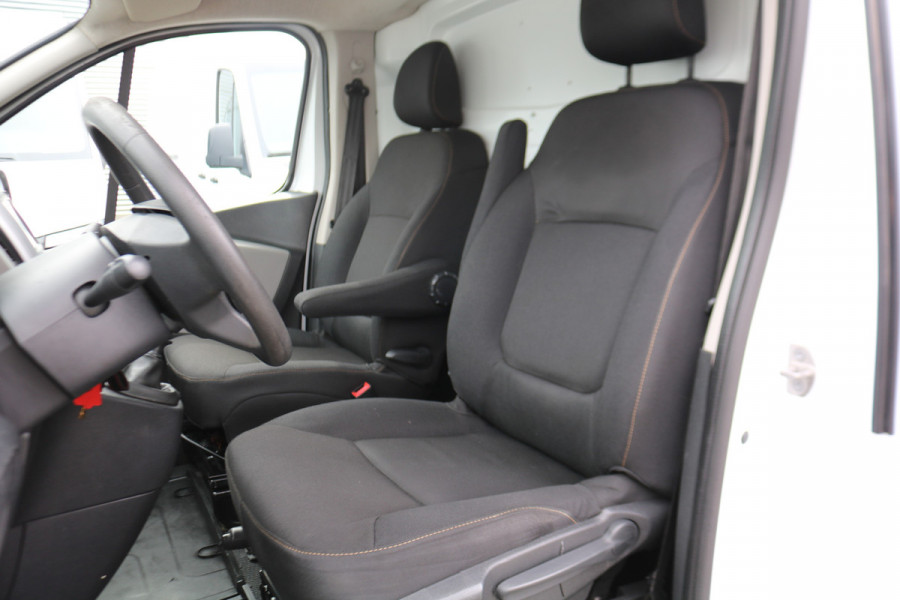 Renault Trafic 1.6 dCi 120pk L2 H1 Airco Trekhaak Imperiaal