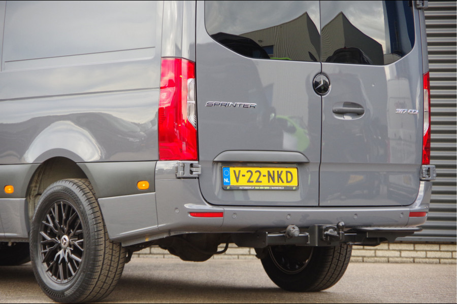Mercedes-Benz Sprinter 317 1.9 CDI L2H2 AUT. LED, 3.5T TREKHAAK, MBUX 10'', STOELVERWARMING, CAMERA, NAVI, CRUISE, CLIMA, PARKEERSENSOREN, CARPLAY