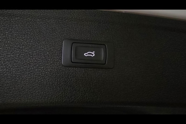 Audi Q5 50 TFSI e S edition | Hud | Trekhaak | Panorama | Carplay