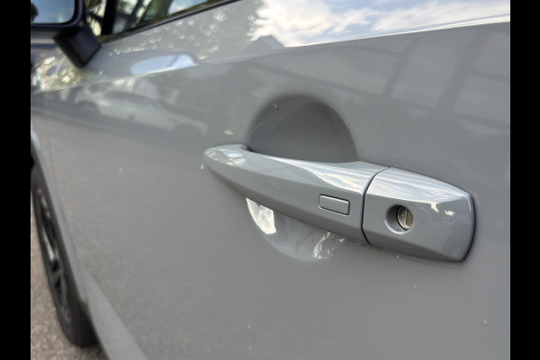 Nissan QASHQAI 1.3 MHEV Xtronic N-Connecta FABRIEKSGARANTIE| STOEL/STUURVERWARMING| HEAD-UP| VOORUITVERW.| ELEK. ACHTERKLEP| 360 CAM|