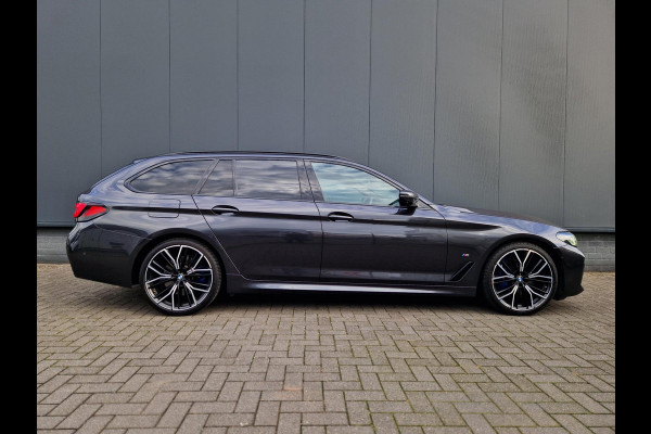 BMW 5 Serie Touring 540d xDrive M Sport/Laser/Pano/incl.Btw!