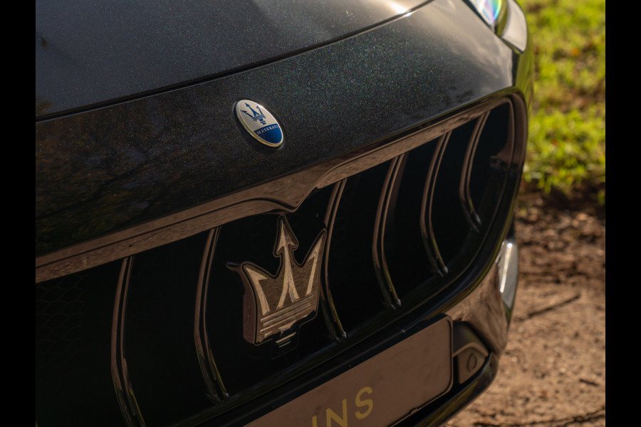 Maserati Grecale Modena 330pk | Pano-dak | Sonus Faber | Head-up | Camera | Stoelverwarming