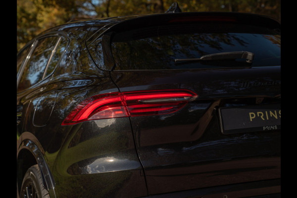 Maserati Grecale Modena 330pk | Pano-dak | Sonus Faber | Head-up | Camera | Stoelverwarming