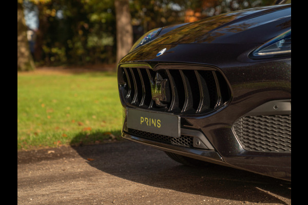 Maserati Grecale Modena 330pk | Pano-dak | Sonus Faber | Head-up | Camera | Stoelverwarming