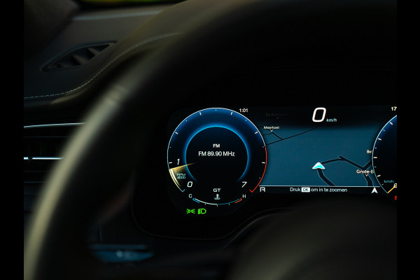 Maserati Grecale Modena 330pk | Pano-dak | Sonus Faber | Head-up | Camera | Stoelverwarming
