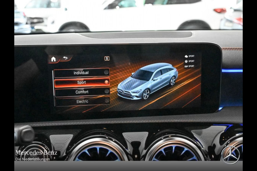 Mercedes-Benz CLA-Klasse Shooting Brake 250e AMG Line ** LED, MBUX+, PANORAMA, NIGHT, SPIEGEL- PACK, 19-inch LMV ** 1e EIG - UNFALLFREI - MB GAR ** ** INFORMEER OOK NAAR ONZE AANTREKKELIJKE FINANCIAL-LEASE TARIEVEN **