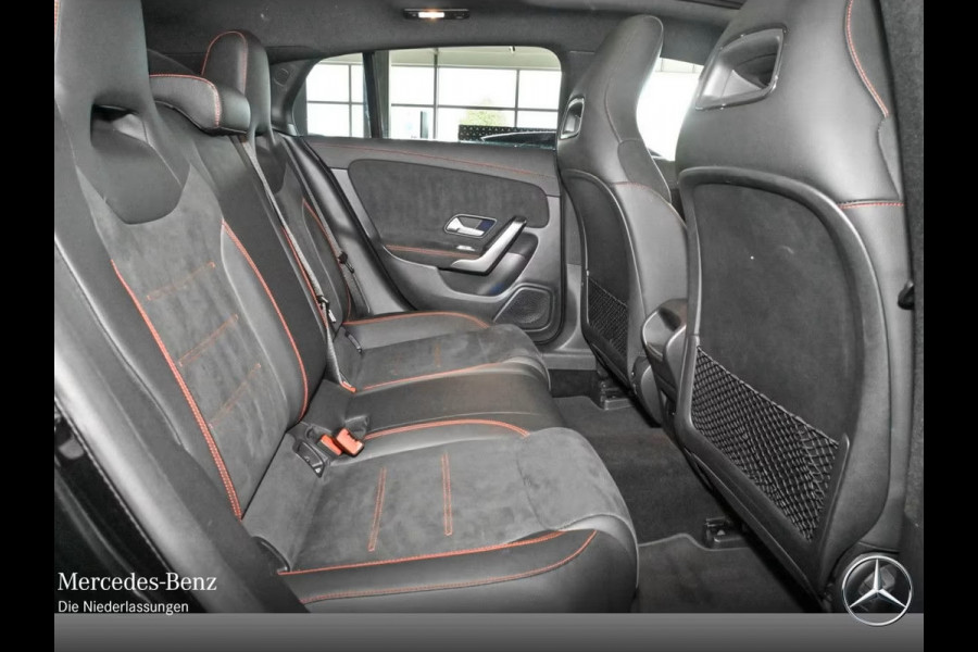 Mercedes-Benz CLA-Klasse Shooting Brake 250e AMG Line ** LED, MBUX+, PANORAMA, NIGHT, SPIEGEL- PACK, 19-inch LMV ** 1e EIG - UNFALLFREI - MB GAR ** ** INFORMEER OOK NAAR ONZE AANTREKKELIJKE FINANCIAL-LEASE TARIEVEN **