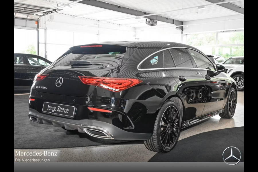 Mercedes-Benz CLA-Klasse Shooting Brake 250e AMG Line ** LED, MBUX+, PANORAMA, NIGHT, SPIEGEL- PACK, 19-inch LMV ** 1e EIG - UNFALLFREI - MB GAR ** ** INFORMEER OOK NAAR ONZE AANTREKKELIJKE FINANCIAL-LEASE TARIEVEN **