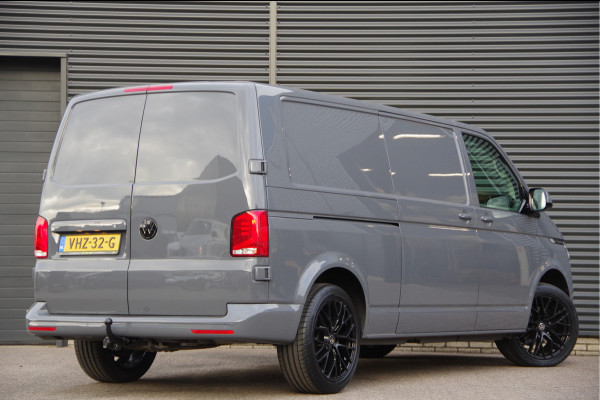 Volkswagen Transporter 2.0 TDI L2 150PK AUT. LED, TREKHAAK, CRUISE, CARPLAY, AIRCO, PARKEERSENSOREN, NL AUTO, NAP