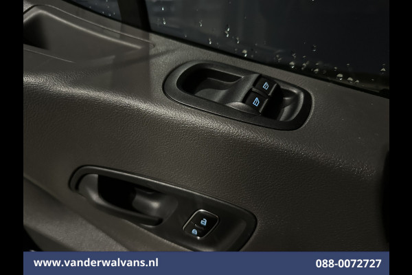 Ford Transit 2.0 TDCI 131pk Bakwagen Laadklep Euro6 Airco | Cruisecontrol | Verwarmde voorruit Bijrijdersbank