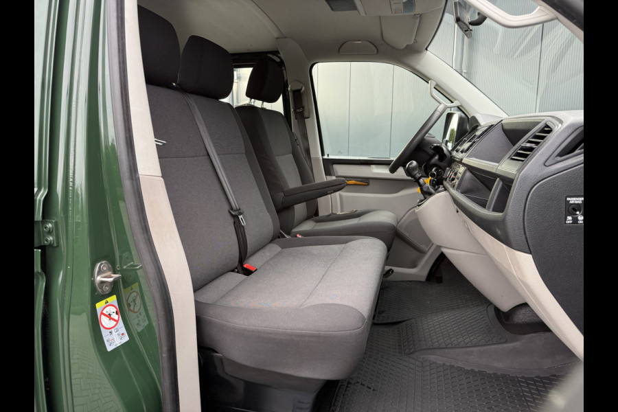 Volkswagen Transporter 2.0 TDI 150 PK 4-MOTION E6 / PICK UP / DUBBELE CABINE / 4x4 / AIRCO / 6-PERS / TREKHAAK