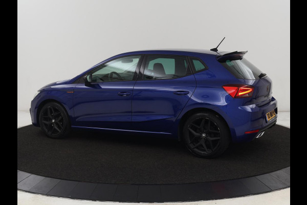 Seat Ibiza 1.0 TSI FR | Stoelverwarming | Adaptive cruise | Carplay | Full LED | Keyless | Parkeerhulp | Climate control | Cruise control | Navigatie | Sportstoelen