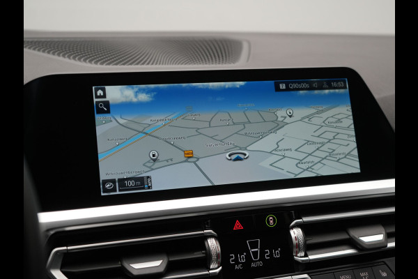 BMW 3 Serie Touring 330e Sportline Plug In Hybrid 293pk Dealer O.H. PHEV | Adaptive Cruise | Sfeerverlichting | Apple Carplay | Black Optic | Sportstoelen Verwarmd | Navigatie | Blis | Virtual | DAB |
