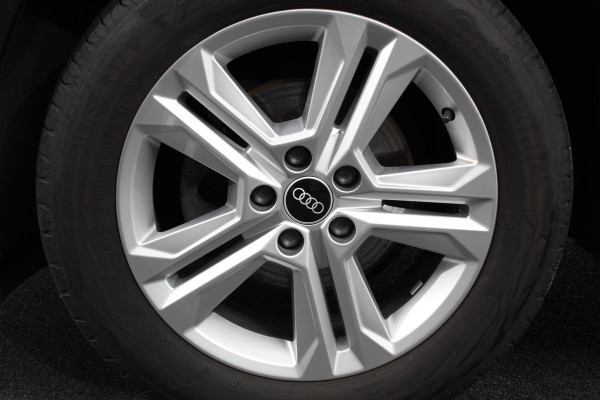 Audi Q2 35 TFSI 150pk S-tronic Prestige | Navigatie | Apple Carplay/Android Auto | Camera | Parkeersensoren | Adaptive Cruise Control | Stoelverwarming | Climatronic