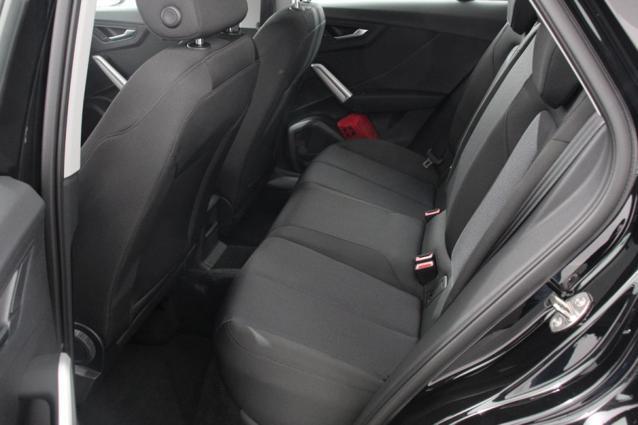 Audi Q2 35 TFSI 150pk S-tronic Prestige | Navigatie | Apple Carplay/Android Auto | Camera | Parkeersensoren | Adaptive Cruise Control | Stoelverwarming | Climatronic