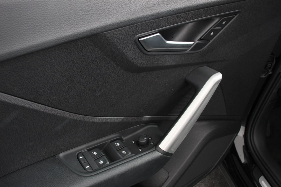 Audi Q2 35 TFSI 150pk S-tronic Prestige | Navigatie | Apple Carplay/Android Auto | Camera | Parkeersensoren | Adaptive Cruise Control | Stoelverwarming | Climatronic