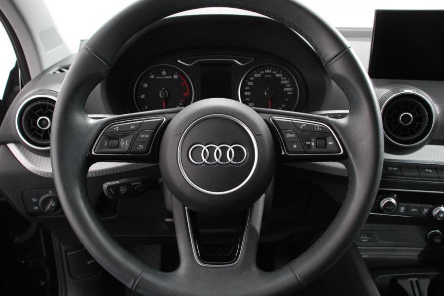 Audi Q2 35 TFSI 150pk S-tronic Prestige | Navigatie | Apple Carplay/Android Auto | Camera | Parkeersensoren | Adaptive Cruise Control | Stoelverwarming | Climatronic