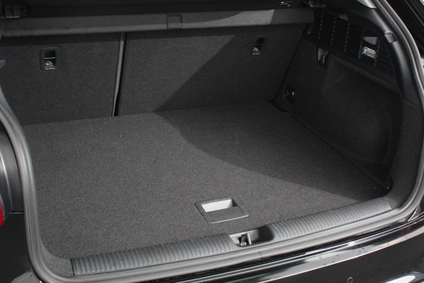 Audi Q2 35 TFSI 150pk S-tronic Prestige | Navigatie | Apple Carplay/Android Auto | Camera | Parkeersensoren | Adaptive Cruise Control | Stoelverwarming | Climatronic