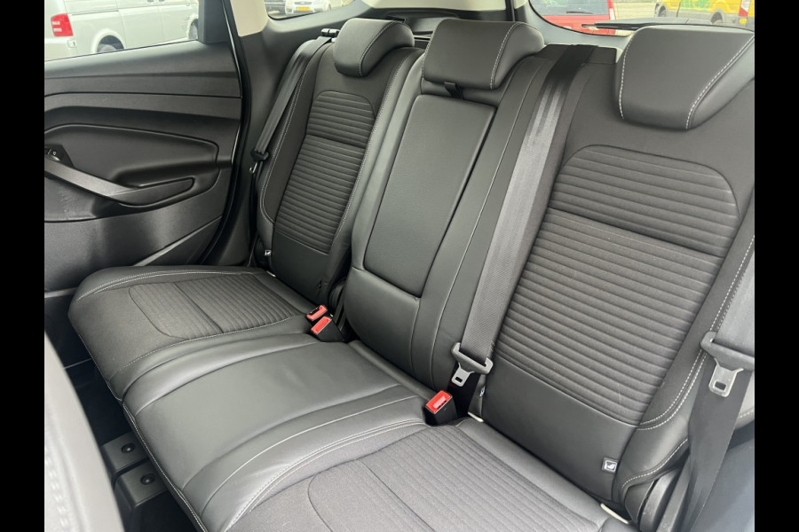 Ford Kuga 1.5 EcoB. Titanium TREKHAAK! X-PACK!