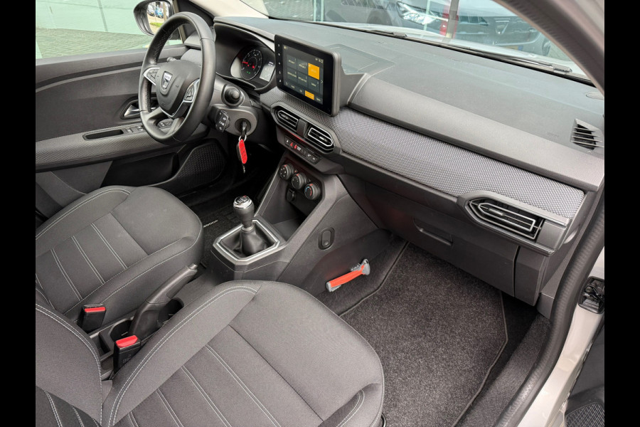 Dacia Jogger 1.0 TCe Comfort 5p. - Media Apple/Android - Airco - Cruise - Org.NL