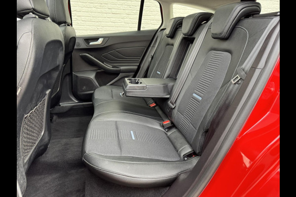 Ford FOCUS Wagon 1.0 EcoBoost Automaat Titanium Business Active Adaptive cruise Climate control Winterpack Pano B&O Apple/ Android