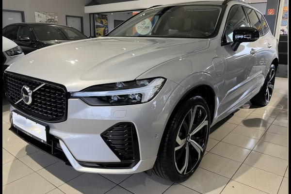 Volvo XC60 2.0 T8 Plug-in hybrid AWD Plus Dark (335kW/455PK) FULL OPTION ** 1e EIG - Ex VOLVO - € 26.000,= onder NP ** ** INFORMEER OOK NAAR ONZE AANTREKKELIJKE FINANCIAL-LEASE TARIEVEN **
