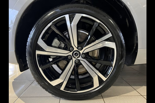 Volvo XC60 2.0 T8 Plug-in hybrid AWD Plus Dark (335kW/455PK) FULL OPTION ** 1e EIG - Ex VOLVO - € 26.000,= onder NP ** ** INFORMEER OOK NAAR ONZE AANTREKKELIJKE FINANCIAL-LEASE TARIEVEN **