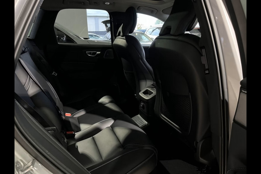 Volvo XC60 2.0 T8 Plug-in hybrid AWD Plus Dark (335kW/455PK) FULL OPTION ** 1e EIG - Ex VOLVO - € 26.000,= onder NP ** ** INFORMEER OOK NAAR ONZE AANTREKKELIJKE FINANCIAL-LEASE TARIEVEN **