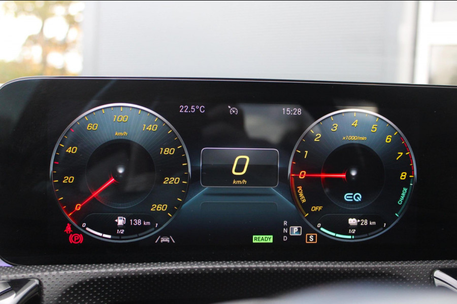 Mercedes-Benz A-Klasse 250 e Limousine AMG Night | Pano | Sfeer | Memory | Camera