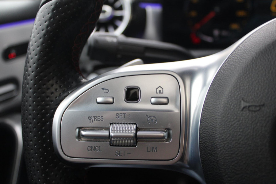 Mercedes-Benz A-Klasse 250 e Limousine AMG Night | Pano | Sfeer | Memory | Camera