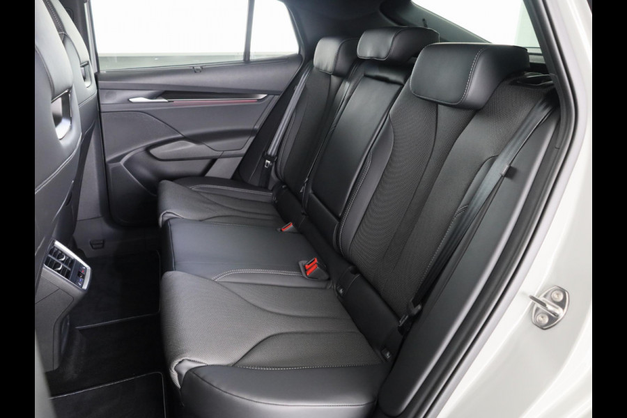 Škoda Enyaq Coupé RS 340 PK | Leder | 21 inch | MAXX pakket | Head up | Elek. stoelen | Canton Sound |