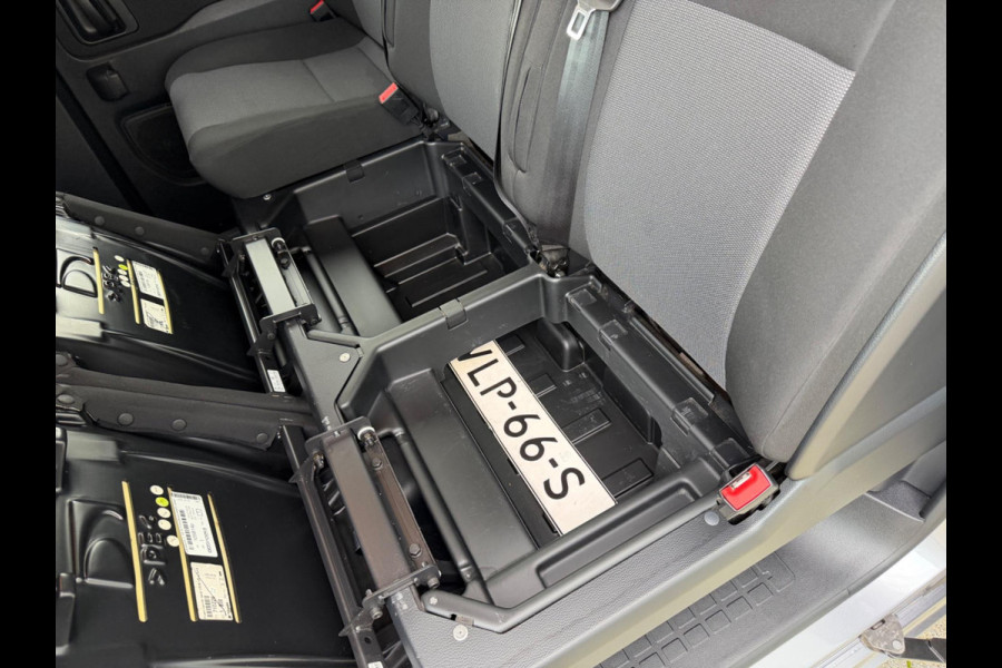 Toyota ProAce Worker 2.0 D-4D automaat Black Line DC Dubbele Cabine, NAP, CarPlay