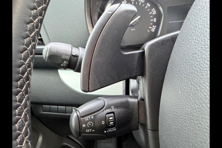 Toyota ProAce Worker 2.0 D-4D automaat Black Line DC Dubbele Cabine, NAP, CarPlay