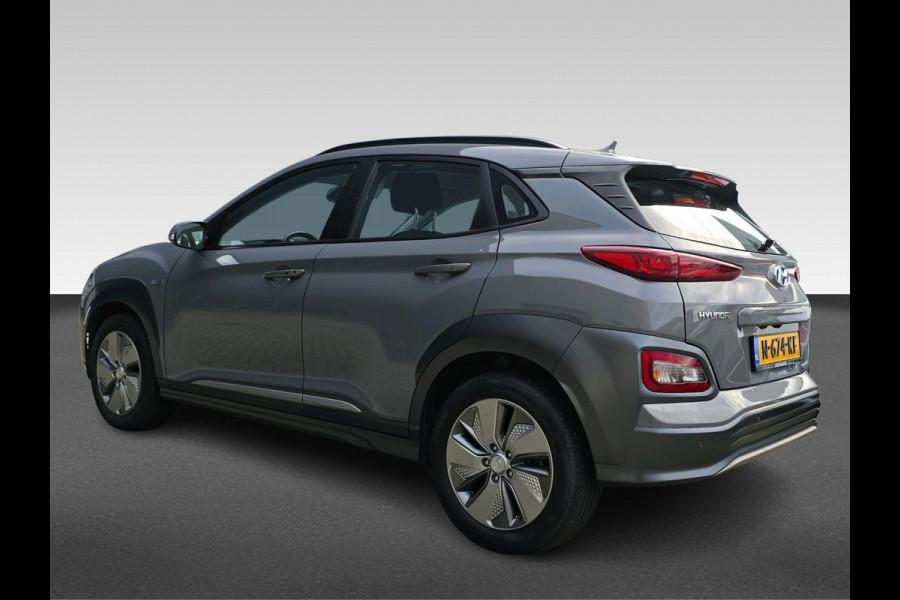Hyundai Kona EV Comfort Smart 39 kWh | Automaat | Stoelverwarming | Achteruitrijcamera | Navigatie |