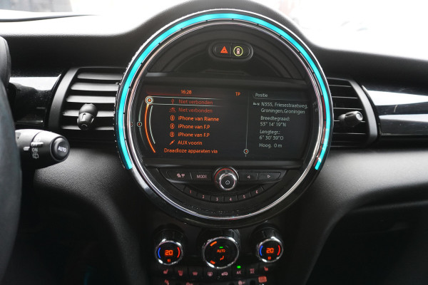 MINI Mini 2.0 232PK John Cooper Works Chili Automaat Nr. V248 |  Airco | Adaptive Cruise | Navi | Panorama dak