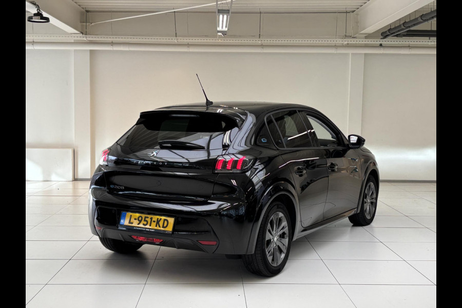 Peugeot e-208 EV Allure 50 kWh SOH 93,2% | Navigatie | Android auto / Apple carplay | Cruise control | Achteruitrijcamera