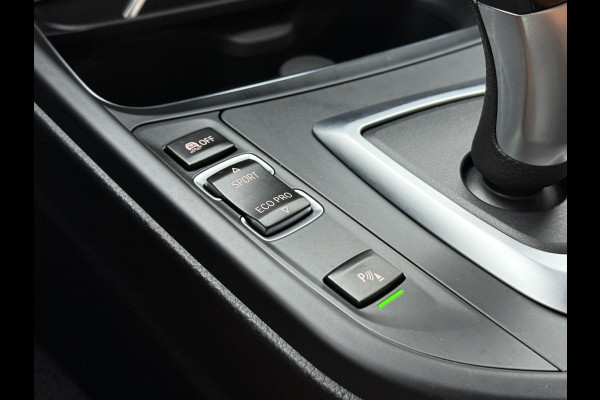 BMW 3-serie 320i M Sport Edition 184PK Automaat | Lederen sportstoelen | Head-up | Camera | Full LED