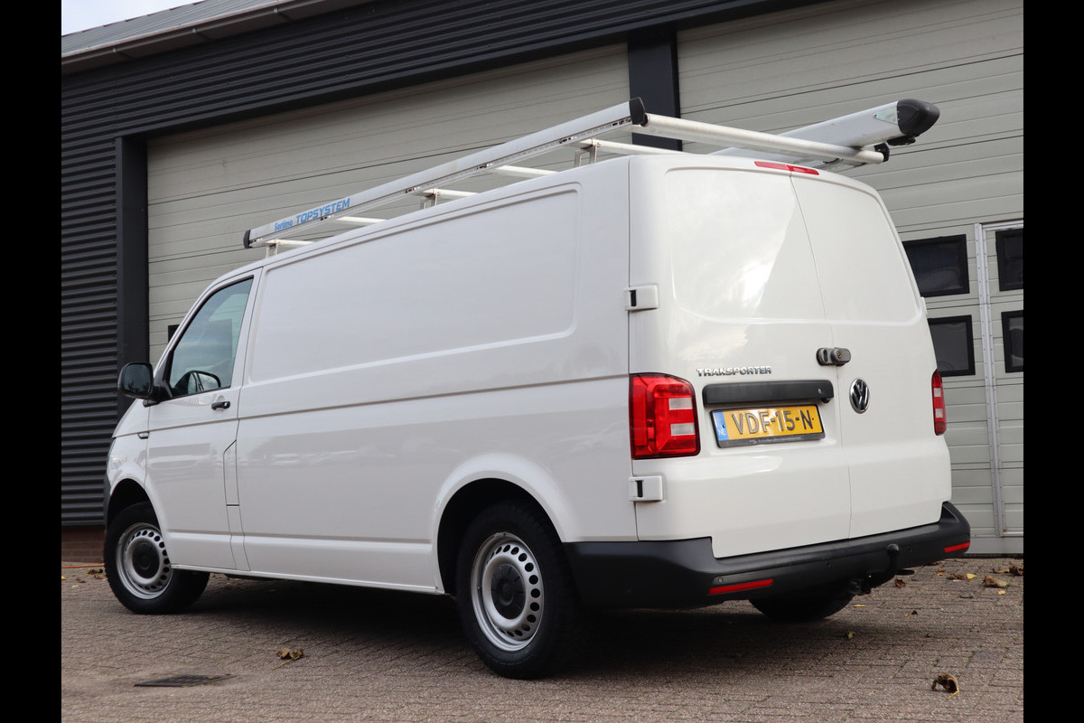 Volkswagen Transporter 2.0 TDI 150pk Euro 6 Automaat L2 Lang - Bw Inrichting - Trekhaak - Camera - Cruise