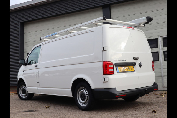 Volkswagen Transporter 2.0 TDI 150pk Euro 6 Automaat L2 Lang - Bw Inrichting - Trekhaak - Camera - Cruise