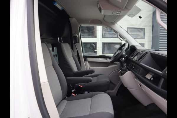 Volkswagen Transporter 2.0 TDI 150pk Euro 6 Automaat L2 Lang - Bw Inrichting - Trekhaak - Camera - Cruise