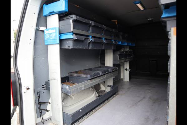 Volkswagen Transporter 2.0 TDI 150pk Euro 6 Automaat L2 Lang - Bw Inrichting - Trekhaak - Camera - Cruise