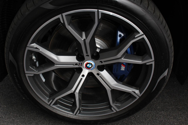 BMW X5 xDrive45e High Executive M-Sport Panorama Dak Head-Up Display Harmon Kardon 21 Inch Lichtmetalen Velgen 360* Camera