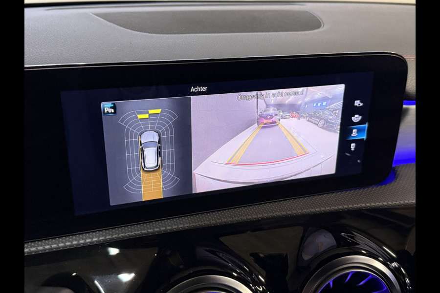 Mercedes-Benz CLA-Klasse Shooting Brake 180 Business Solution AMG Automaat | Sfeerverlichting | Camera | Trekhaak | Full LED | Stoelverwarming | Navi